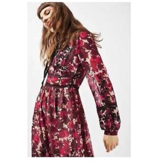 TOPSHOP Midnight Floral Embroidered Dress - Picture 2 of 7